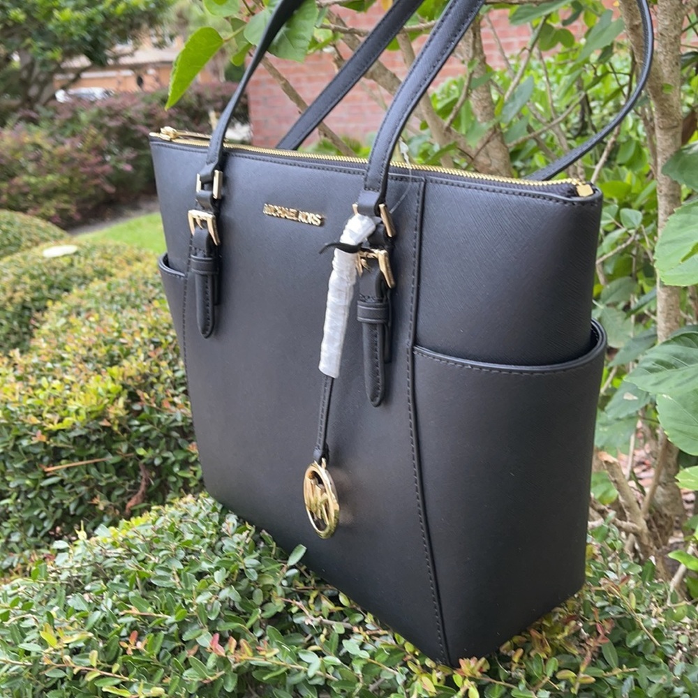 Michael Kors Large Charlotte Top Zip Leather Tote - Picture 12 of 16